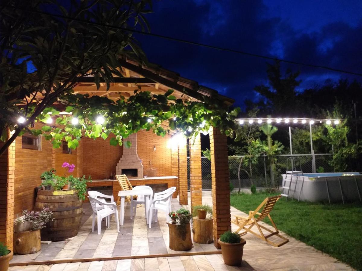 Гостевой дом Sweet Home Near Black Sea Кобулети Экстерьер фото
