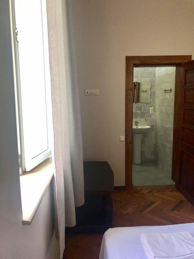 Гостевой дом Sweet Home Near Black Sea Кобулети Экстерьер фото